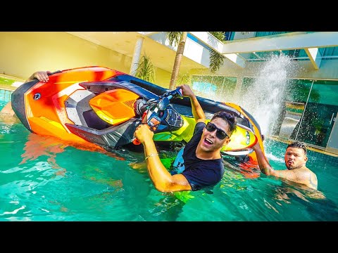 Leia mais sobre o artigo FIZ CHAFARIZ NA PISCINA COM MEU JET SKI
