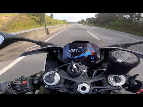 Leia mais sobre o artigo A S1000RR FICOU FORTE DEMAIS COM AKRAPOVIC FULL