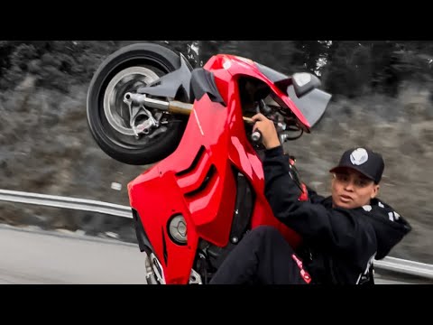 Leia mais sobre o artigo COLOMBIANO DOIDO PEDIU A CHAVE DA MINHA DUCATI V4S