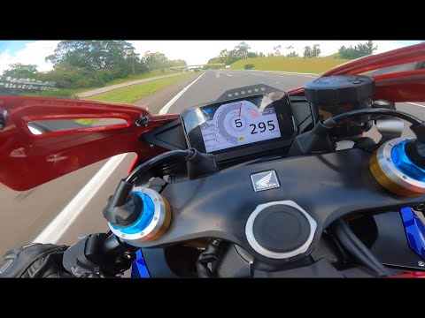 Leia mais sobre o artigo TOP SPEED | JÁ ACELEREI FORTE NA VIAGEM DE CBR 1000 RR-R
