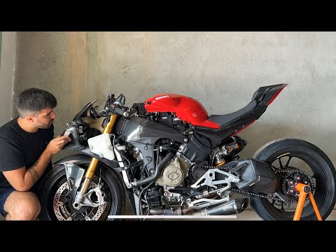 Leia mais sobre o artigo DESMONTEI A DUCATI V4S PARA PINTURA DAS PEÇAS DEPOIS DO ACIDENTE