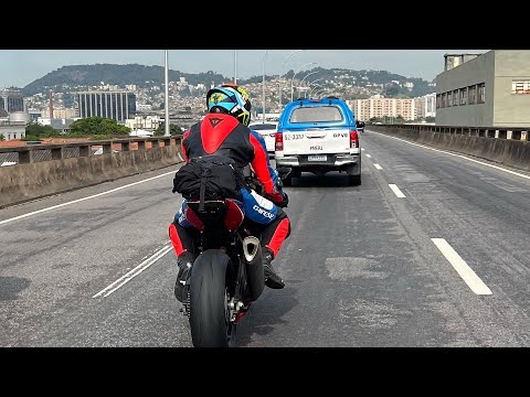 Leia mais sobre o artigo VIAJEI PRO RIO DE JANEIRO DE CBR 1000 RR-R E S1000RR