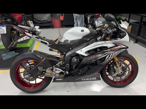 Leia mais sobre o artigo DEU RUIM A R6 QUEBROU PARADA, MAS ARRUMAMOS E INSTALAMOS VÁRIOS ACESSÓRIOS