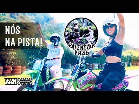 Leia mais sobre o artigo PILOTEI A MOTO DA VALENTINA VR45! Primeira vez na Speedway!