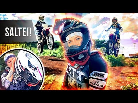Leia mais sobre o artigo DANDO OS PRIMEIROS SALTOS! VANS883 NO MOTOCROSS