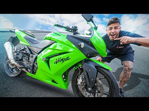 Leia mais sobre o artigo ESSA FOI MEU SONHO POR ANOS ! MINHA NOVA MOTO