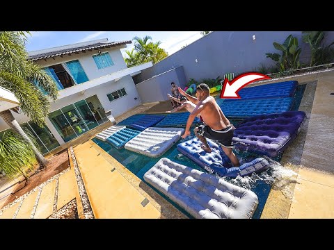 Leia mais sobre o artigo DESAFIO IMPOSSIVEL NIVEL MUITO HARD NA PISCINA COM MEU AMIGOS