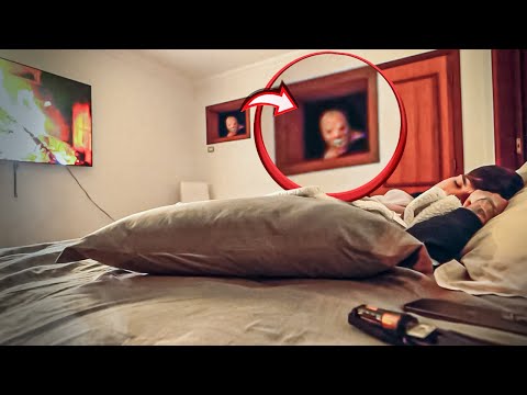 Leia mais sobre o artigo ASSUSTEI MEU IRMÃO NO FOSSO ASSOMBRADO DO QUARTO DELE