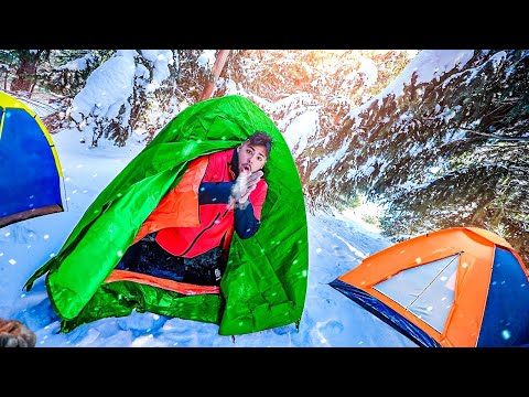Leia mais sobre o artigo ACAMPAMOS NA FLORESTA COM MUITA NEVE ❄️