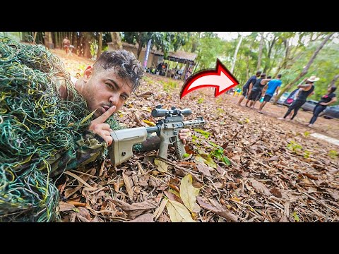 Leia mais sobre o artigo ATIREI NOS MEUS AMIGOS DE SNIPER ESCONDIDO NO ACAMPAMENTO
