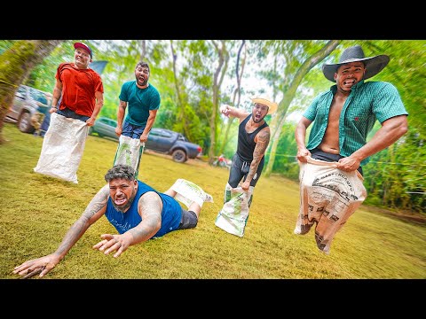 Leia mais sobre o artigo CORRIDA DO SACO COM MEUS AMIGOS NO ACAMPAMENTO NO SITIO