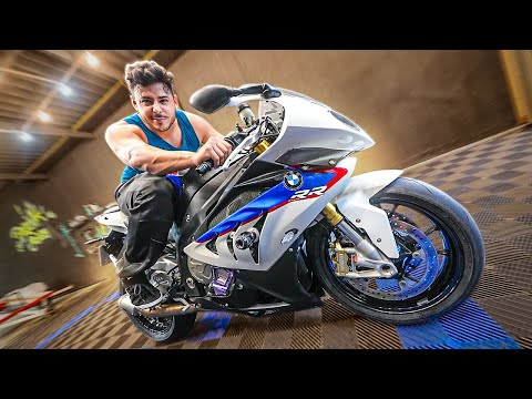 Leia mais sobre o artigo ESSA É MINHA MOTO NOVA BMW S1000RR