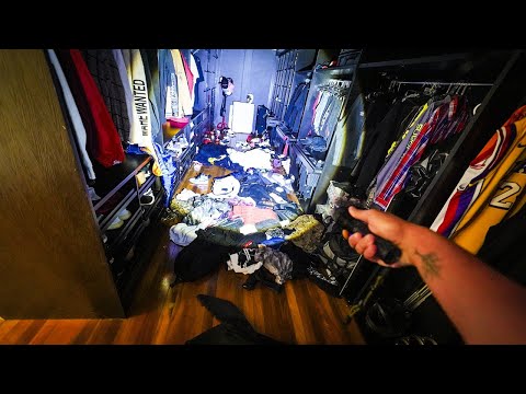 Leia mais sobre o artigo OS LADRÕES DO CONTEINER INVADIRAM MEU QUARTO E ROUBARAM A CHAVE!